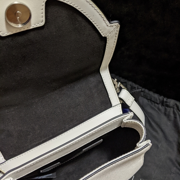 Kendall & Kylie Bag - Picture 5 of 5